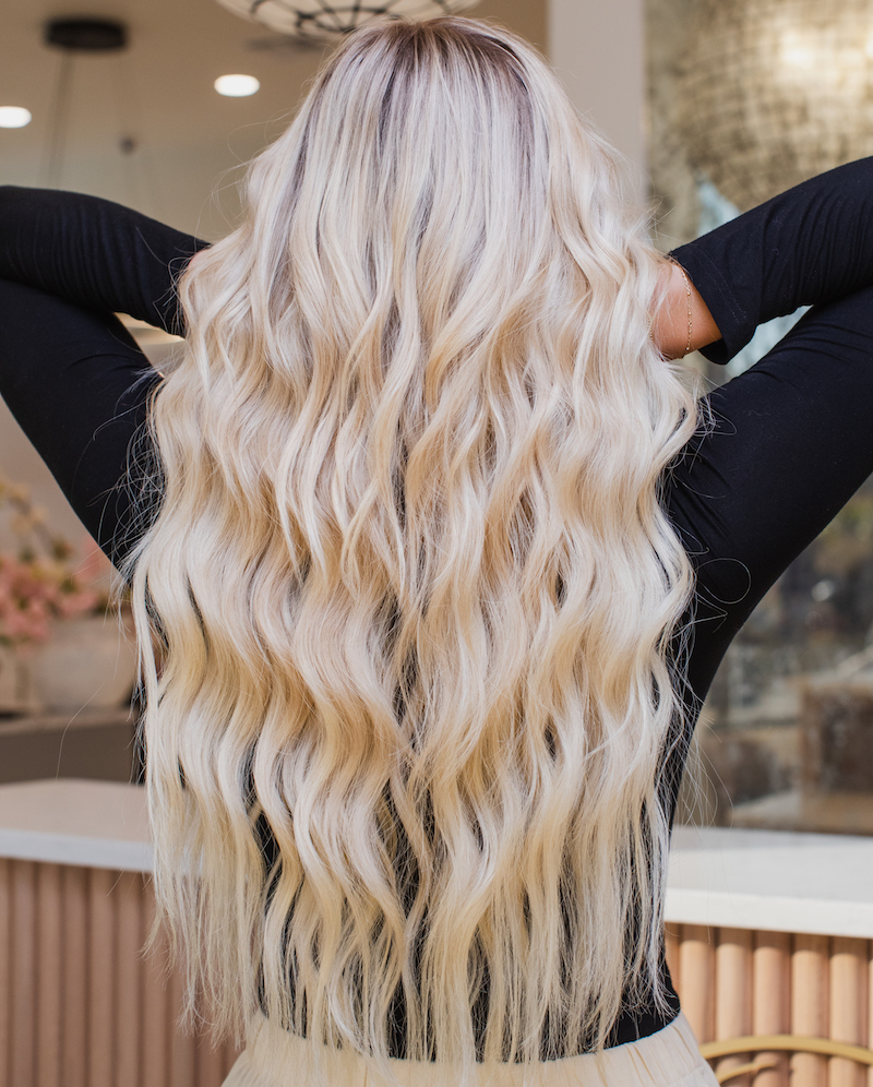 Curly Hair Extensions (White)'s Code & Price - RblxTrade